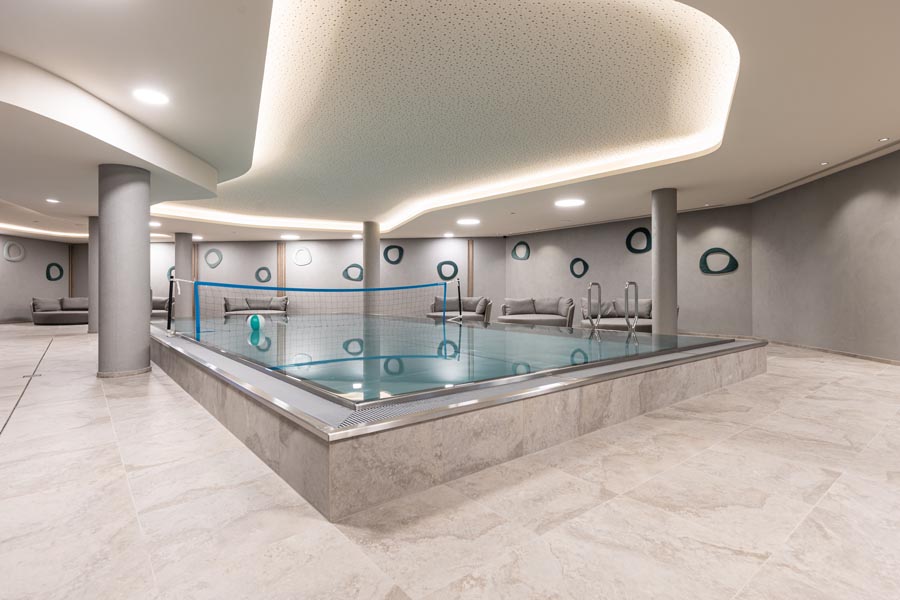 hotel con piscine per bambini lago di resia