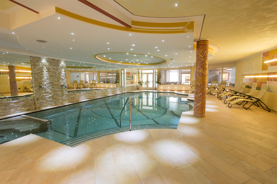 hotel con piscina per bambini andalo trentino