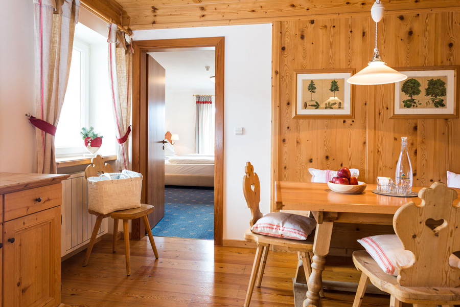 hotel con miniclub per bambini a passo monte croce