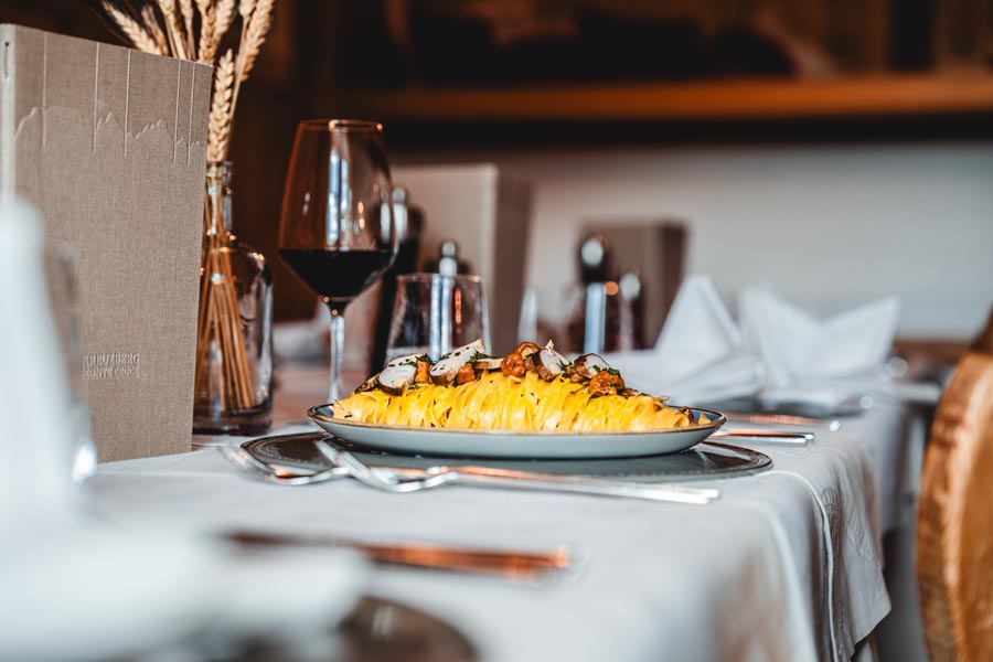 family hotel passo monte croce