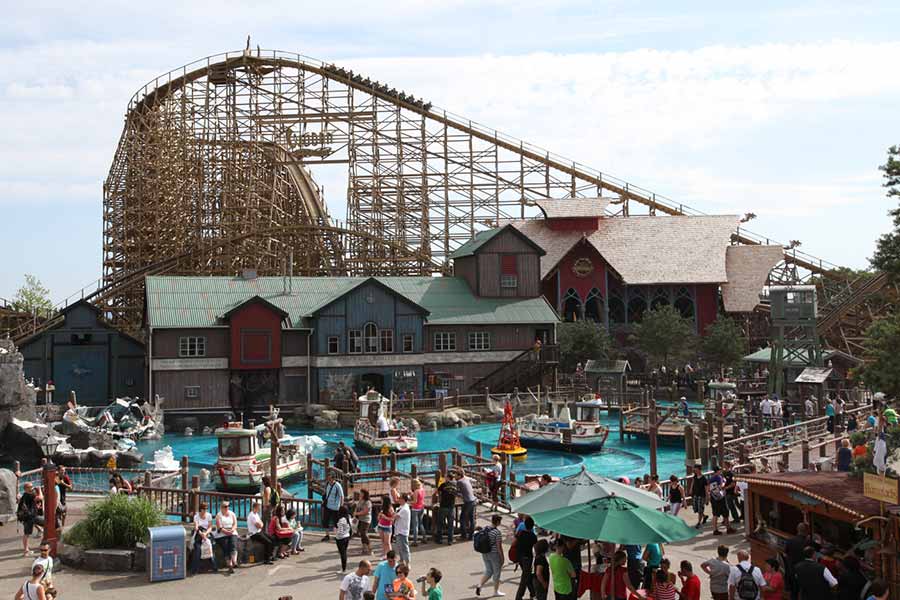 montagne russe europa-park germania